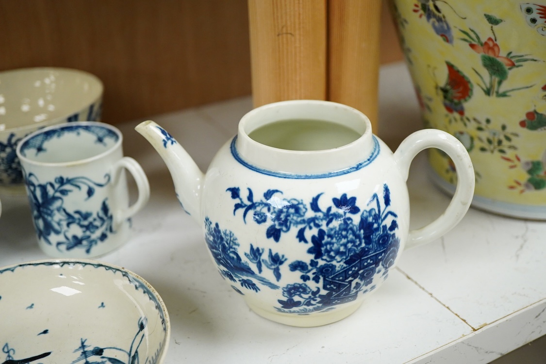 A group of 18th century Worcester, Liverpool etc. blue and white tea and coffee wares, teapot 9.5cm high